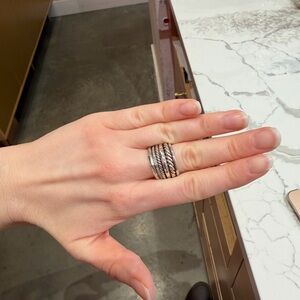 David Yurman STAX SIX ROW RING
Sterling Silver with Diamonds, 16mm